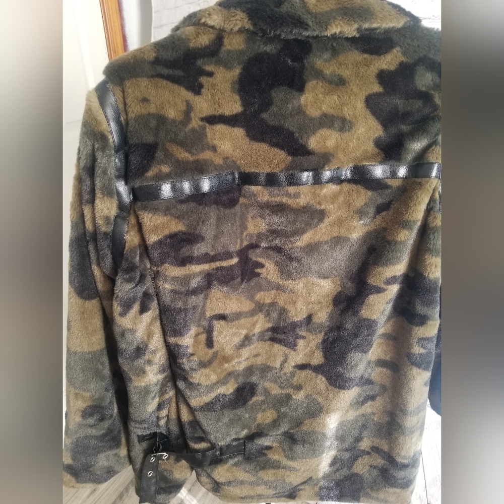SHEIN CURVE WOMEN JACKET 😍🥰🙎‍♀️ - Picture 4 of 15
